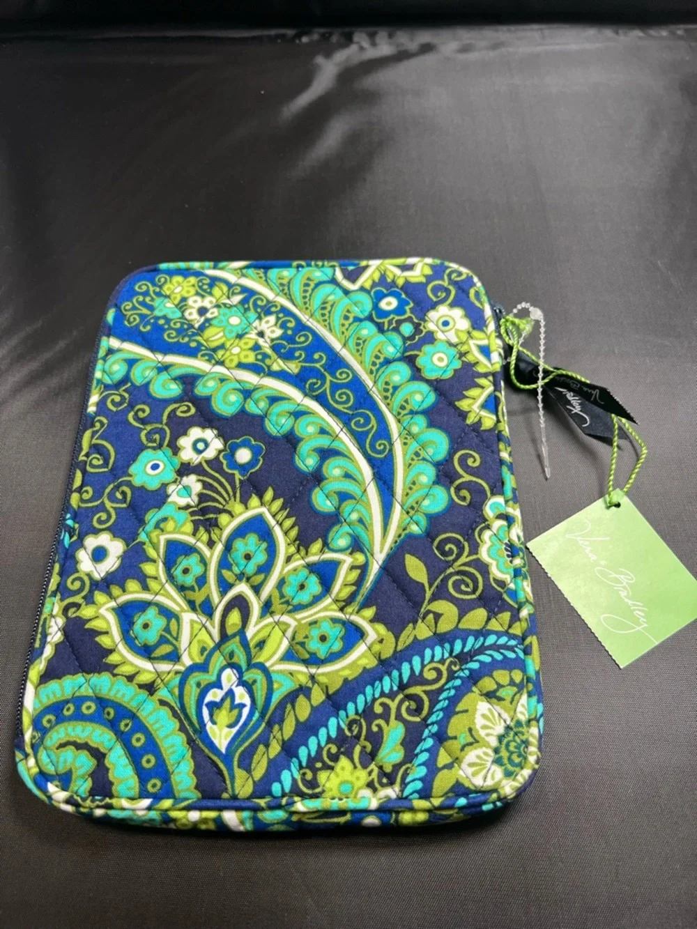 Vera Bradley Rhythm & Blues E-Reader Sleeve / Tablet Case – Quilted Cotton - Picture 2 of 5